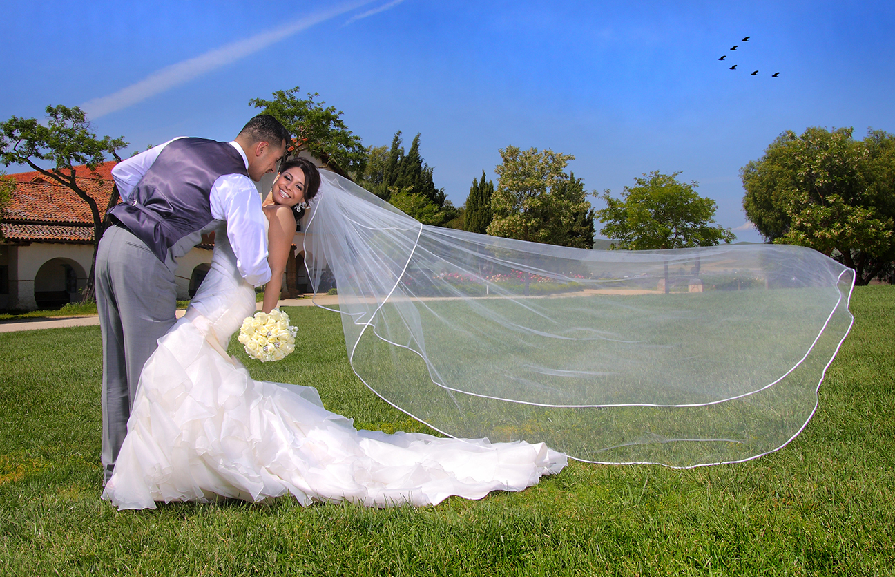 Mando Morlos Wedding Photography Mando Morlos Wedding Photography